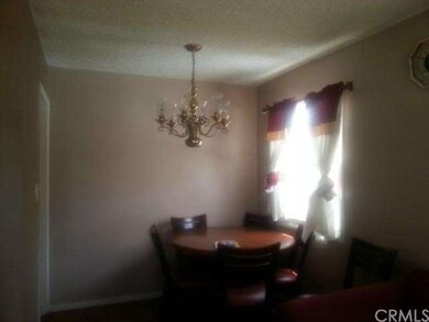 12118 Alvaro St, Los Angeles, CA 90059 - photo 4