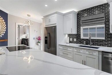 Quartz countertops, decorative backsplash