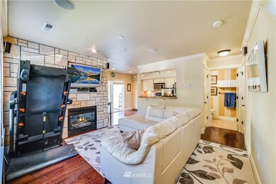 11121 7th Place W unit B, Everett, WA 98204 - photo 4