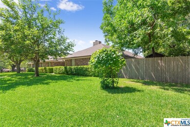 1406 Bluebird Trail, Copperas Cove, TX 76522 - photo 3