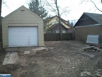 1206 E 14th St, Hibbing, MN 55746 - photo 2