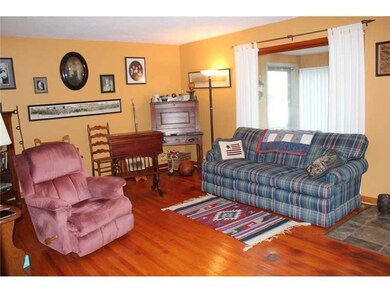 729 Alexandria Pike, Anderson, IN 46012 - photo 2