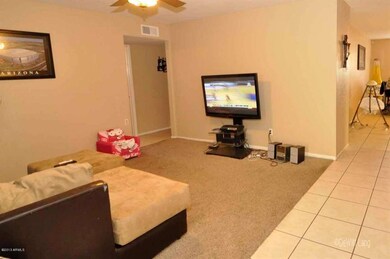 852 S Spur St_0014_Family Room