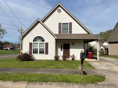 311 Preservation Cir, Johnson City, TN 37601 - photo 2