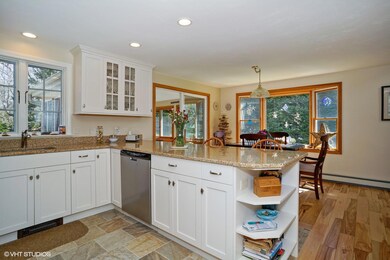 Granite & tile kitchen