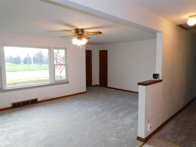 Updated Anderson windows and new carpeting!