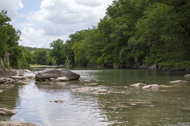 5250 Spring Branch Rd, Spring Branch, TX 78070 - photo 5