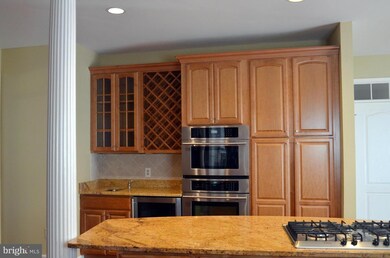 2904 Langholm Place, Vienna, VA 22181 - photo 7