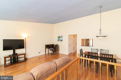 38 Edward Dr, Franklin Park, NJ 08823 - photo 4