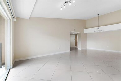 4197 N Haverhill Rd unit 213, West Palm Beach, FL 33417 - photo 6