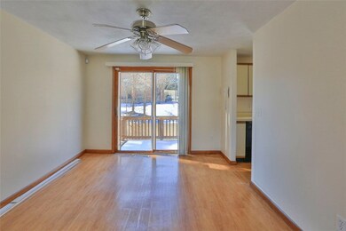 Dining Area with sliders to Deck!