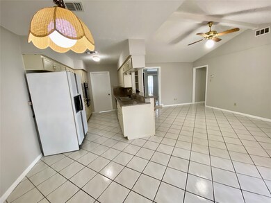 9710 Ebb St, Houston, TX 77089 - photo 7
