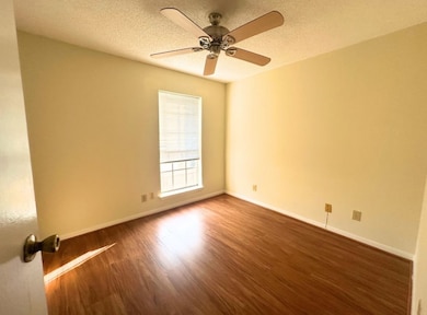 7575 Cambridge St unit 1902, Houston, TX 77054 - photo 6