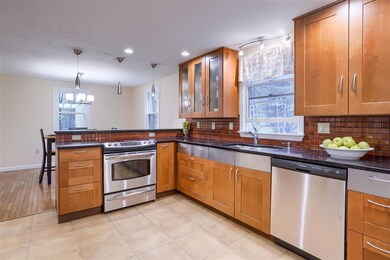 13 Torrey Rd, Nashua, NH 03063 - photo 6