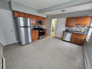 686 Quinnipiac Ave, New Haven, CT 06513 - photo 3