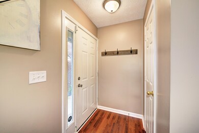 8306 Grand Trevi Dr unit 7002, Louisville, KY 40228 - photo 3