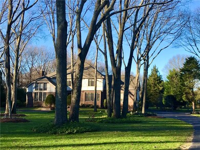 27 Topmast Ct, Jamestown, RI 02835 - photo 2