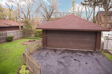 1101 W Atlantic Ave, Waukegan, IL 60085 - photo 4
