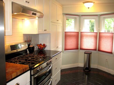 95 Bartemus Trail unit U484, Nashua, NH 03063 - photo 6