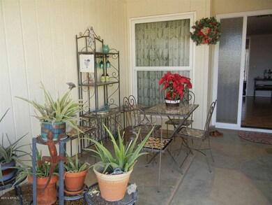 17410 N Cottonwood Dr, Sun City, AZ 85373 - photo 4