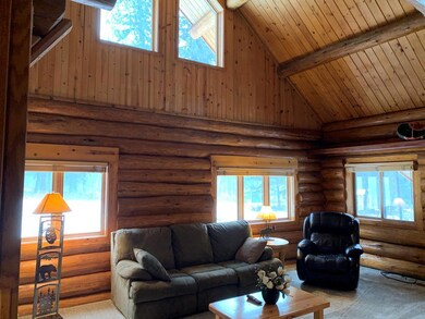 Front room with vaulted ceilings