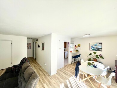 908 S Fairview Rd, Columbia, MO 65203 - photo 5