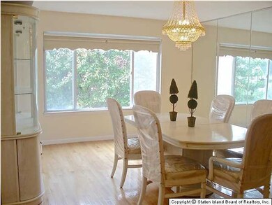 67 Vogel Loop, Staten Island, NY 10314 - photo 4