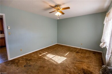 178 Shumaker Dr, Statesville, NC 28625 - photo 7