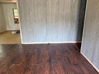 1822 W Elm St, Durant, OK 74701 - photo 6