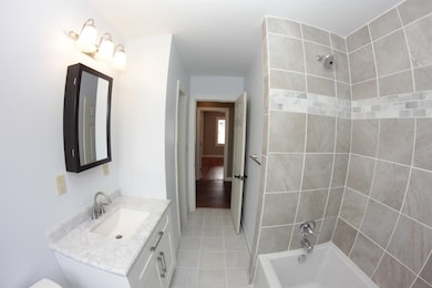 132 N Wright St, Griffith, IN 46319 - photo 7