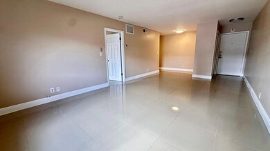 12 NE 19th Ct unit 220A, Wilton Manors, FL 33305 - photo 4