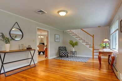 2 Ledgewood Dr, Burlington, MA 01803 - photo 7