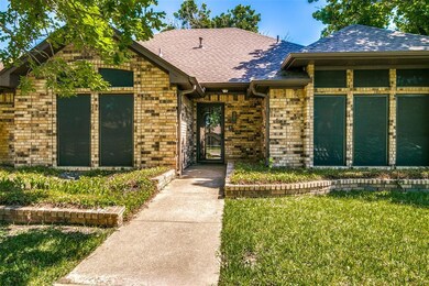 304 N Winding Oaks Dr, Wylie, TX 75098 - photo 3