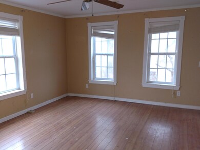 192 master bedroom 2