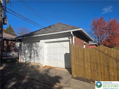 1131 N New St, Bethlehem, PA 18018 - photo 7