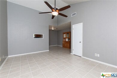 401 W Blancas Dr, Copperas Cove, TX 76522 - photo 5