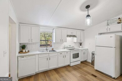 575 Doe Ln, Mansfield, GA 30055 - photo 6