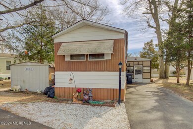 634 Aviary Way Toms River NJ-large-004-0