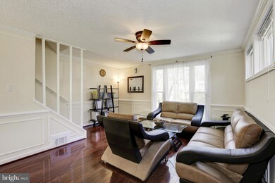 6906 Randolph Macon Dr, Alexandria, VA 22307 - photo 4