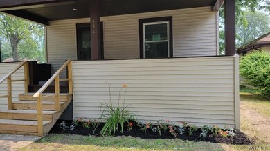 431 Fredericka St, North Tonawanda, NY 14120 - photo 2