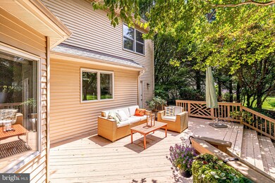 1326 Dasher Ln, Reston, VA 20190 - photo 5