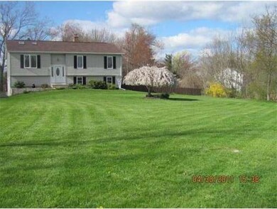 3 Merriam Rd, Charlton, MA 01507 - photo 2