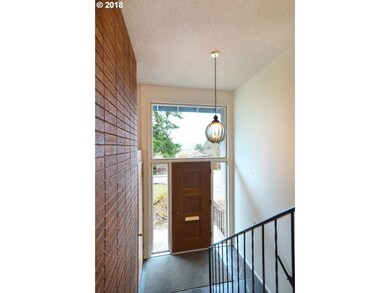 Entrance/Foyer
