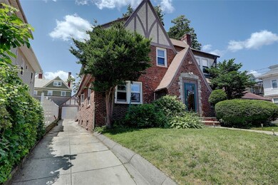 15 Kipling St, Providence, RI 02907 - photo 2