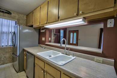 3342 Thomas Butler Rd unit B, Tallahassee, FL 32308 - photo 6