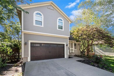 704 Lark St, Raymore, MO 64083 - photo 3