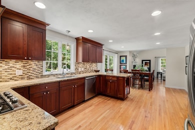 242 Farm St, Millis, MA 02054 - photo 5