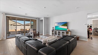 03-Family Room