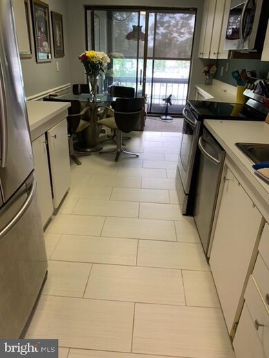 Heather Ridge unit 204, Baltimore, MD 21209 - photo 6