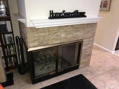 103 Crabapple Ln unit 306, Franklin Park, NJ 08823 - photo 6